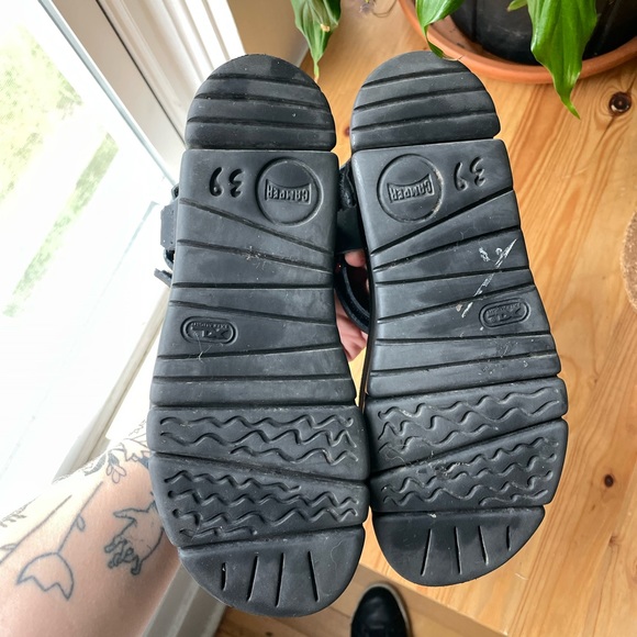 Oruga Up Camper Sandals - Barely Worn - Picture 5 of 7